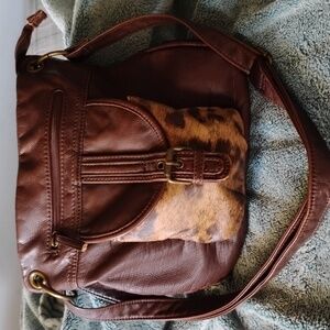 BUENO adjustable strap crossbody leather bag